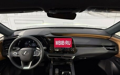 Lexus RX IV рестайлинг, 2025 год, 8 200 000 рублей, 14 фотография