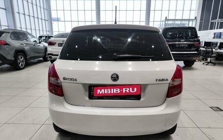 Skoda Fabia II, 2013 год, 499 000 рублей, 10 фотография