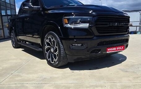 Dodge RAM IV, 2019 год, 6 100 000 рублей, 1 фотография