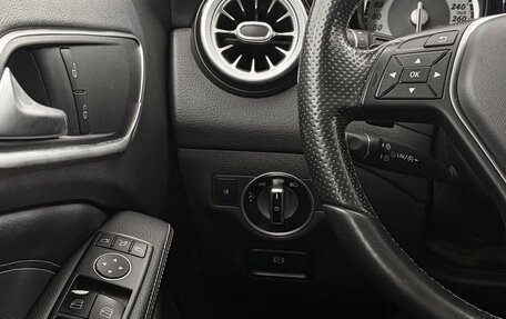 Mercedes-Benz GLA, 2015 год, 1 850 000 рублей, 25 фотография