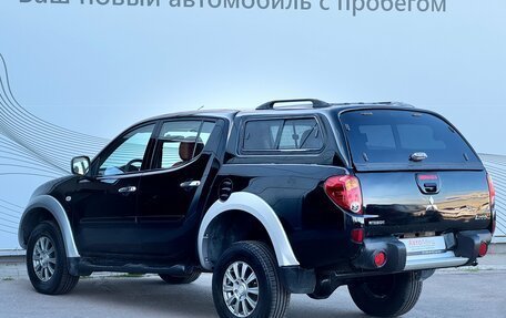 Mitsubishi L200 IV рестайлинг, 2011 год, 1 420 000 рублей, 6 фотография