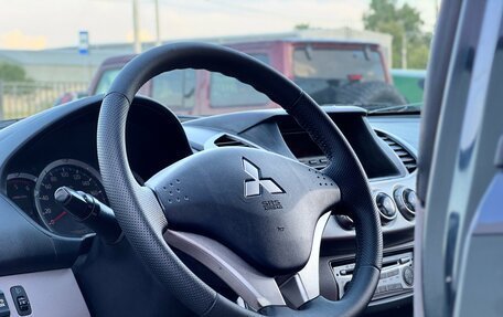 Mitsubishi L200 IV рестайлинг, 2011 год, 1 420 000 рублей, 10 фотография