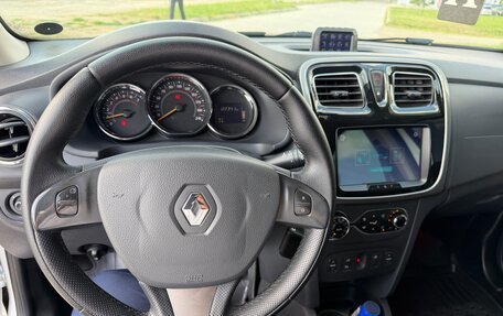 Renault Sandero II рестайлинг, 2016 год, 960 000 рублей, 11 фотография