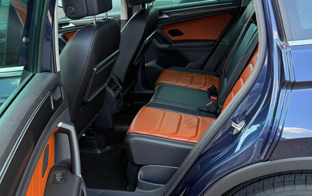 Volkswagen Tiguan II, 2018 год, 2 599 900 рублей, 18 фотография