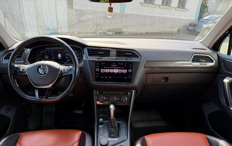 Volkswagen Tiguan II, 2018 год, 2 599 900 рублей, 20 фотография