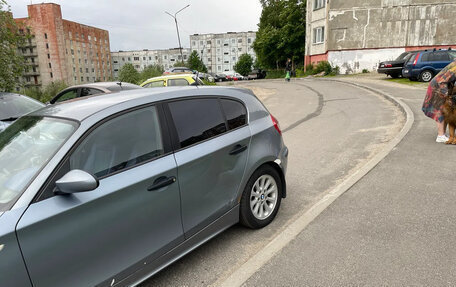 BMW 1 серия, 2004 год, 450 000 рублей, 3 фотография