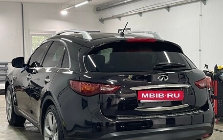 Infiniti QX70, 2014 год, 2 888 888 рублей, 4 фотография