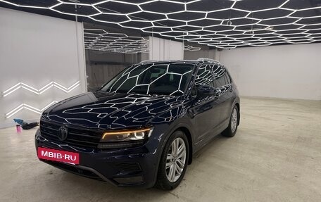 Volkswagen Tiguan II, 2017 год, 2 900 000 рублей, 8 фотография