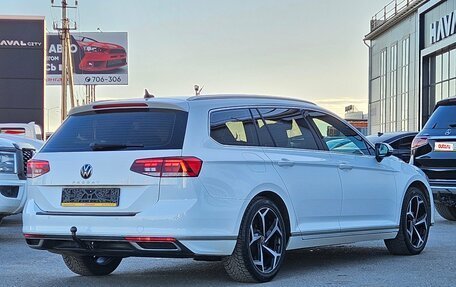 Volkswagen Passat B8 рестайлинг, 2020 год, 1 790 000 рублей, 5 фотография