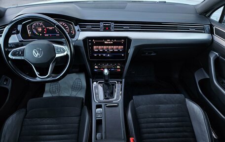 Volkswagen Passat B8 рестайлинг, 2020 год, 1 790 000 рублей, 8 фотография