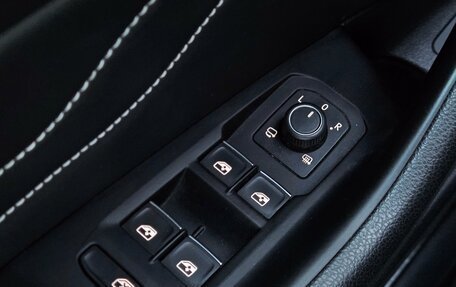 Volkswagen Passat B8 рестайлинг, 2020 год, 1 790 000 рублей, 20 фотография