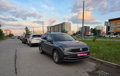 Volkswagen Tiguan II, 2022 год, 2 450 000 рублей, 1 фотография