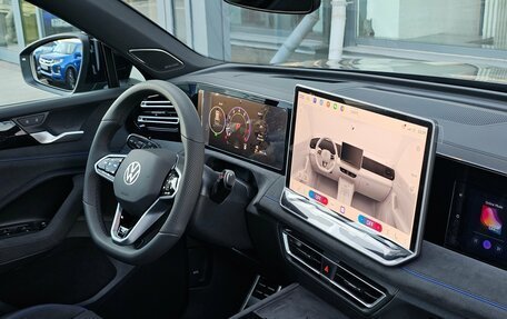 Volkswagen Tiguan, 2026 год, 4 950 000 рублей, 23 фотография