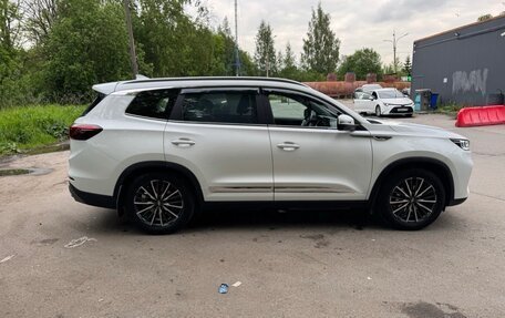 Chery Tiggo 8 Pro, 2021 год, 1 850 000 рублей, 5 фотография