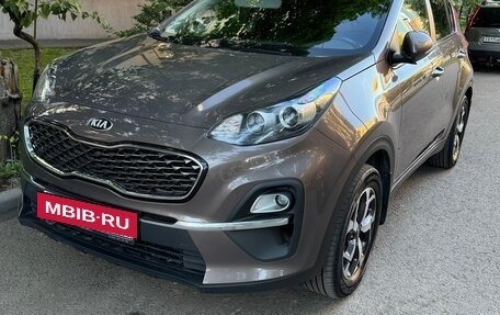 KIA Sportage IV рестайлинг, 2020 год, 2 300 000 рублей, 17 фотография