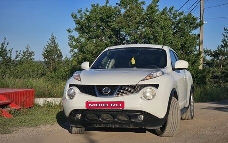 Nissan Juke II, 2011 год, 850 000 рублей, 2 фотография