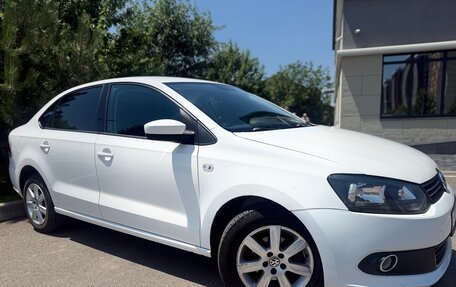 Volkswagen Polo VI (EU Market), 2012 год, 675 000 рублей, 2 фотография