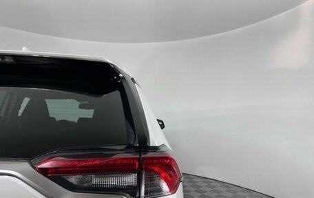 Toyota RAV4, 2021 год, 3 449 000 рублей, 10 фотография