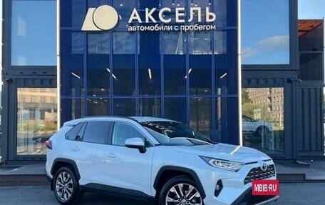Toyota RAV4, 2021 год, 3 449 000 рублей, 3 фотография