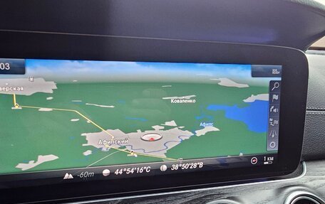 Mercedes-Benz E-Класс, 2019 год, 2 900 000 рублей, 11 фотография