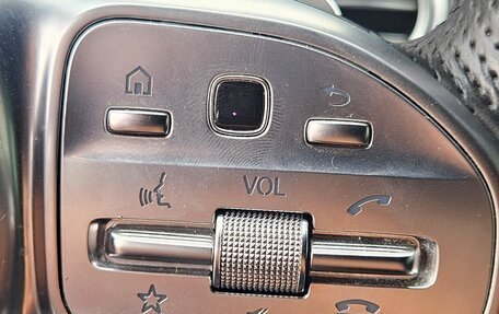 Mercedes-Benz E-Класс, 2019 год, 2 900 000 рублей, 13 фотография