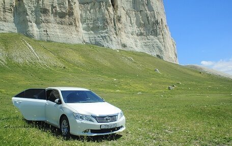 Toyota Camry, 2014 год, 1 150 000 рублей, 2 фотография
