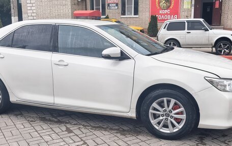 Toyota Camry, 2014 год, 1 150 000 рублей, 4 фотография