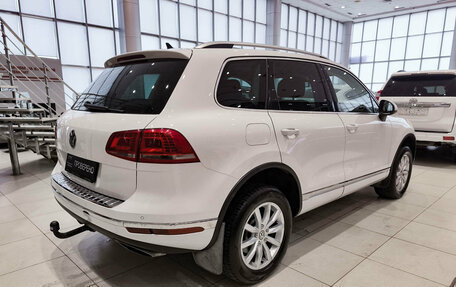 Volkswagen Touareg III, 2016 год, 2 850 000 рублей, 9 фотография
