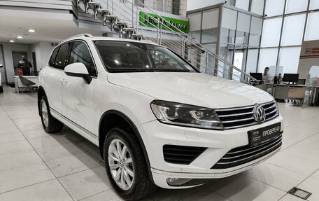 Volkswagen Touareg III, 2016 год, 2 850 000 рублей, 7 фотография