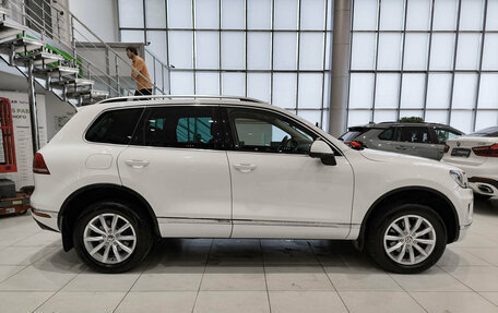 Volkswagen Touareg III, 2016 год, 2 850 000 рублей, 8 фотография