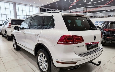 Volkswagen Touareg III, 2016 год, 2 850 000 рублей, 11 фотография