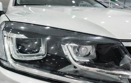 Volkswagen Touareg III, 2016 год, 2 850 000 рублей, 21 фотография