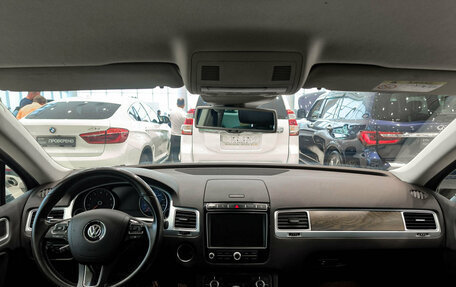 Volkswagen Touareg III, 2016 год, 2 850 000 рублей, 18 фотография