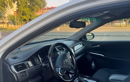 Toyota Camry, 2016 год, 2 120 000 рублей, 12 фотография