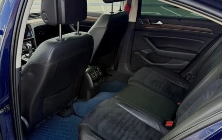 Volkswagen Passat B8 рестайлинг, 2017 год, 2 350 000 рублей, 16 фотография