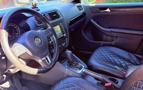 Volkswagen Jetta VI, 2013 год, 1 000 000 рублей, 7 фотография