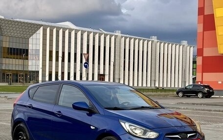 Hyundai Solaris II рестайлинг, 2012 год, 625 000 рублей, 3 фотография