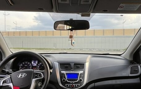 Hyundai Solaris II рестайлинг, 2012 год, 625 000 рублей, 9 фотография