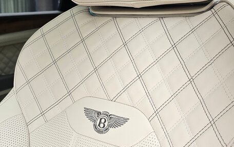 Bentley Bentayga I, 2021 год, 23 000 000 рублей, 19 фотография