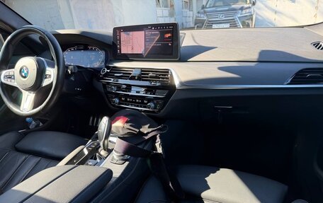 BMW 5 серия, 2021 год, 6 490 000 рублей, 15 фотография