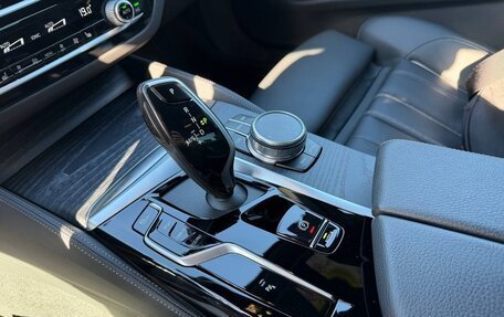 BMW 5 серия, 2021 год, 6 490 000 рублей, 19 фотография