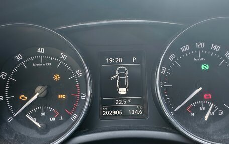 Skoda Superb III рестайлинг, 2011 год, 890 000 рублей, 7 фотография