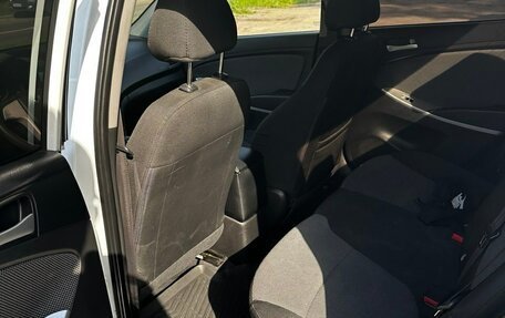Hyundai Solaris II рестайлинг, 2014 год, 750 000 рублей, 7 фотография