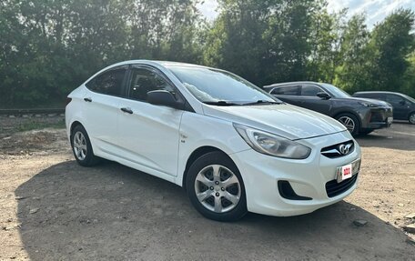 Hyundai Solaris II рестайлинг, 2014 год, 750 000 рублей, 2 фотография