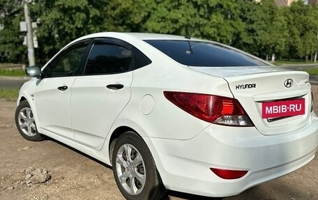 Hyundai Solaris II рестайлинг, 2014 год, 750 000 рублей, 4 фотография