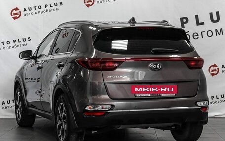 KIA Sportage IV рестайлинг, 2018 год, 1 999 000 рублей, 2 фотография