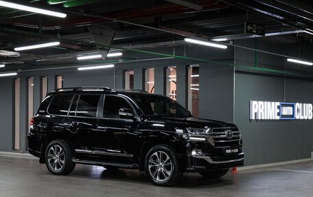 Toyota Land Cruiser 200, 2020 год, 9 890 000 рублей, 1 фотография