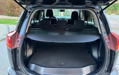 Toyota RAV4, 2014 год, 1 575 000 рублей, 12 фотография