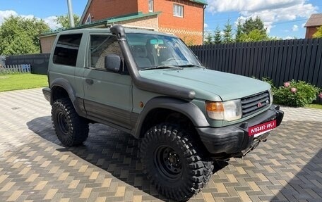 Mitsubishi Pajero III рестайлинг, 1995 год, 600 000 рублей, 2 фотография
