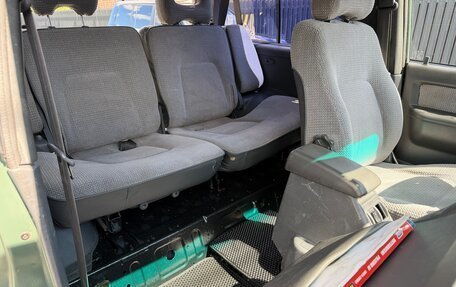 Mitsubishi Pajero III рестайлинг, 1995 год, 600 000 рублей, 11 фотография